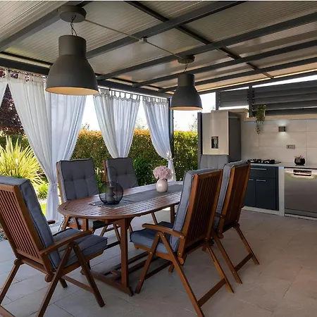 Modern Vakantiehuis *